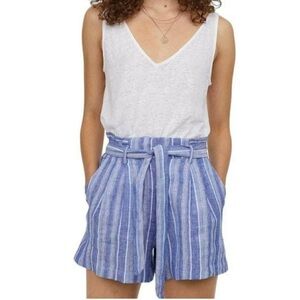 H&M Linen Blend Blue & White Paperbag Shorts 💕